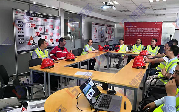 中天科技TPM項目組成員上?？疾飕F場